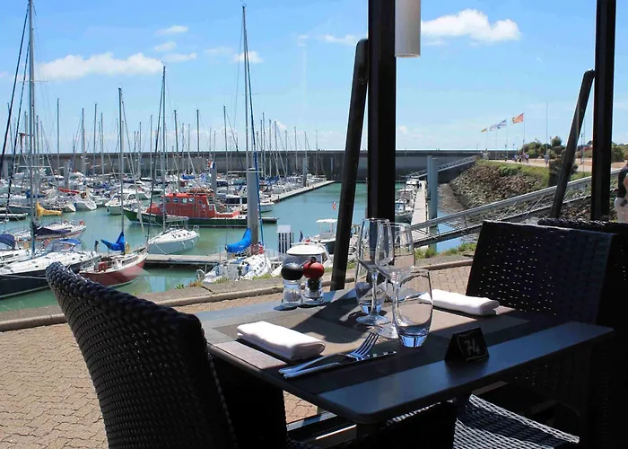 Ibis Granville Port De Plaisance