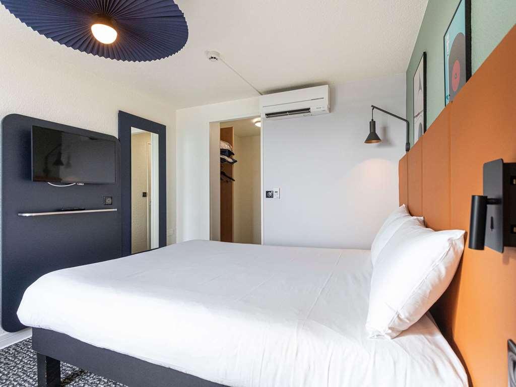 Ibis Port De Plaisance Hotel 3*